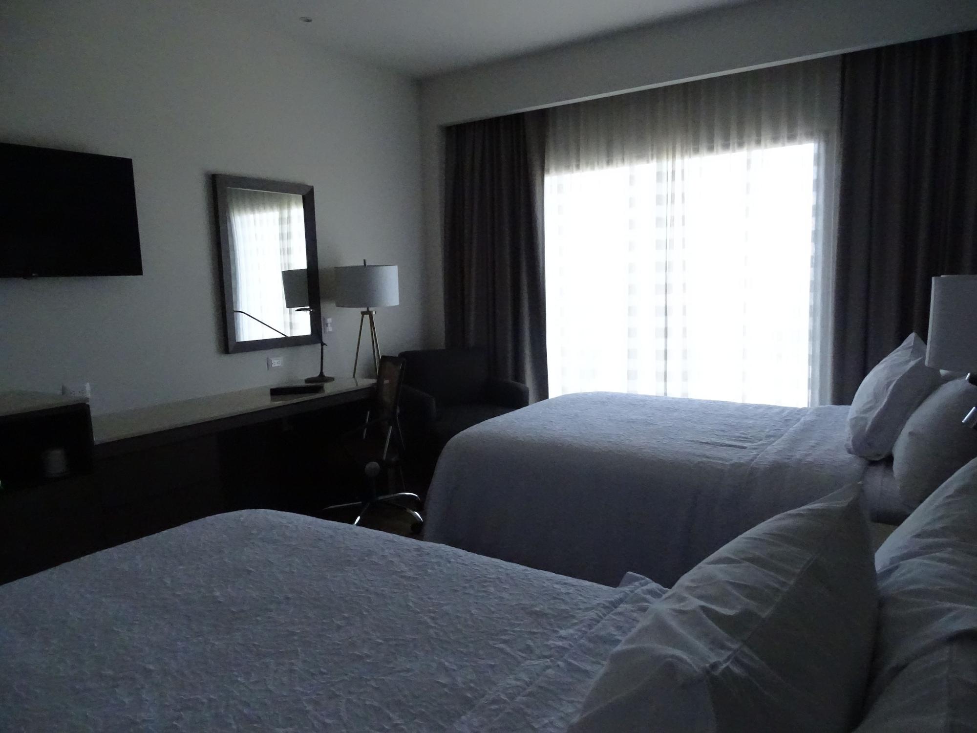 Hampton Inn By Hilton Celaya Ngoại thất bức ảnh