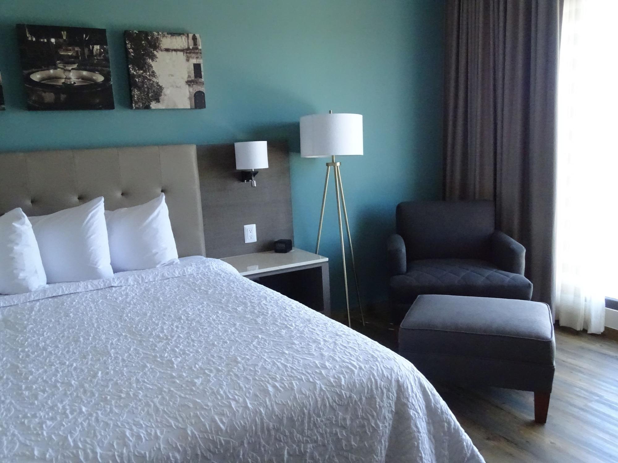Hampton Inn By Hilton Celaya Celaya  Ngoại thất bức ảnh
