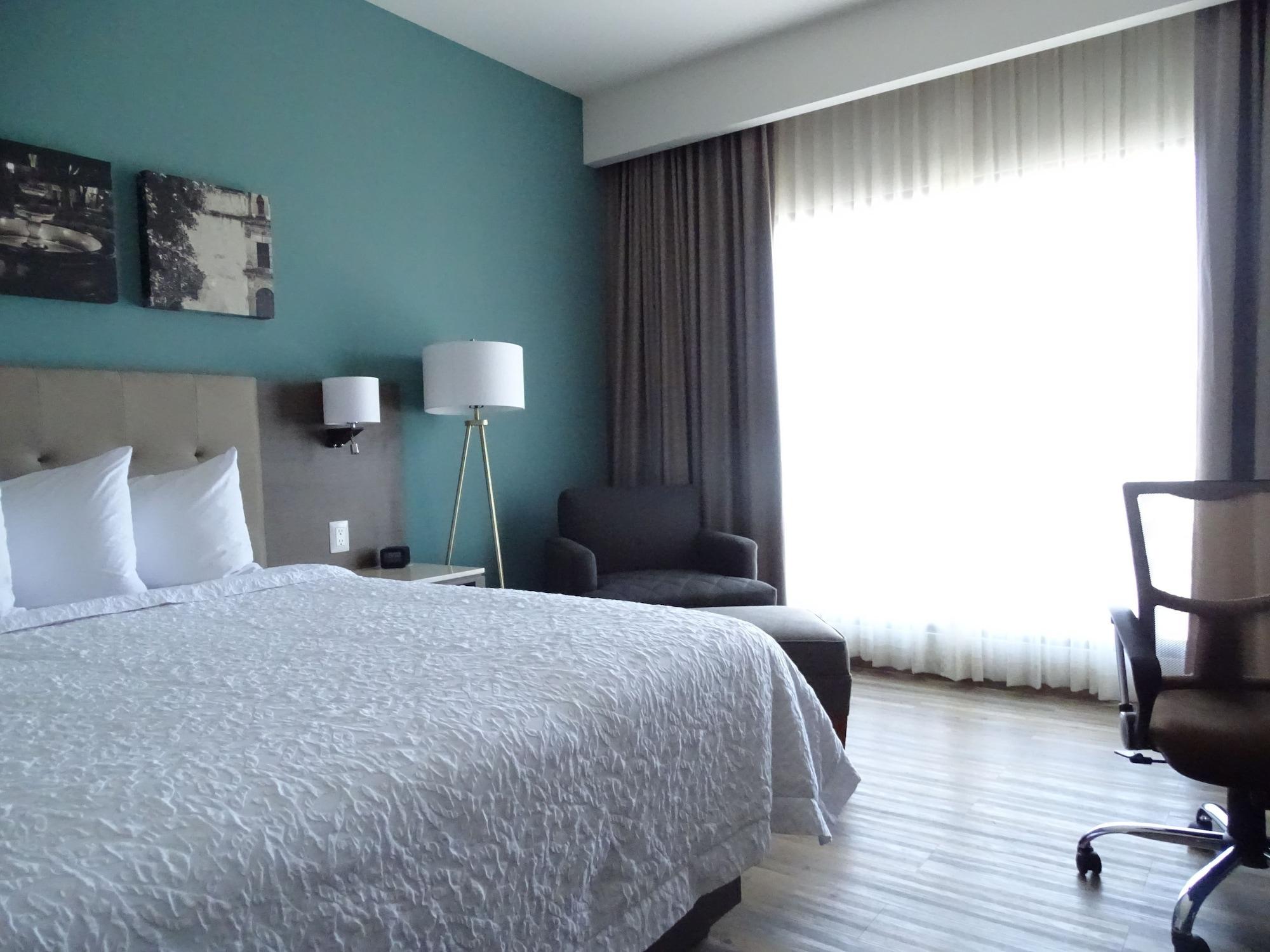 Hampton Inn By Hilton Celaya Celaya  Ngoại thất bức ảnh