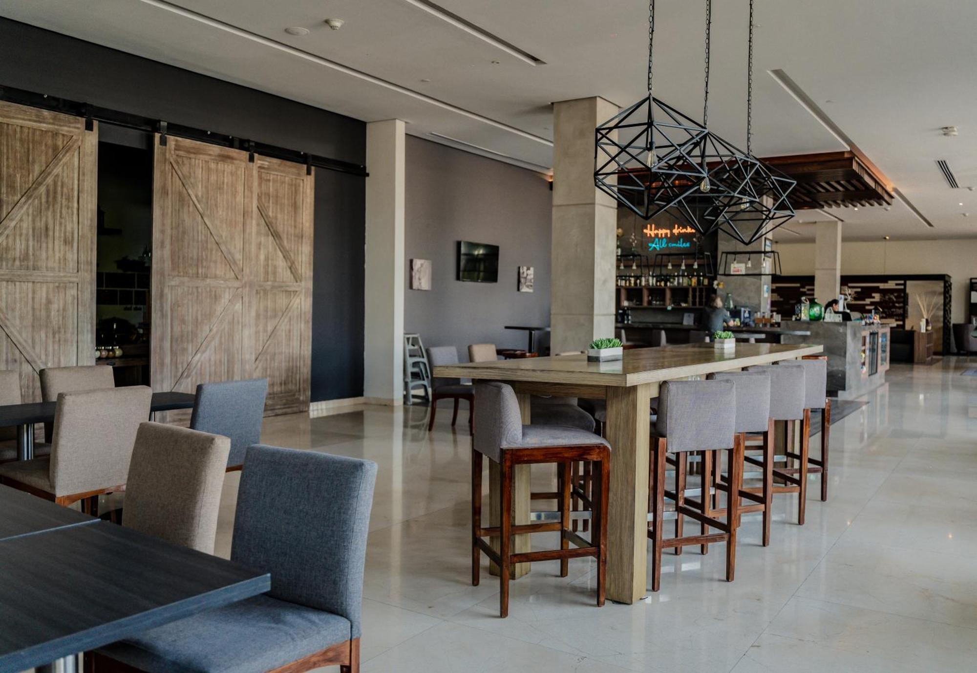 Hampton Inn By Hilton Celaya Celaya  Ngoại thất bức ảnh