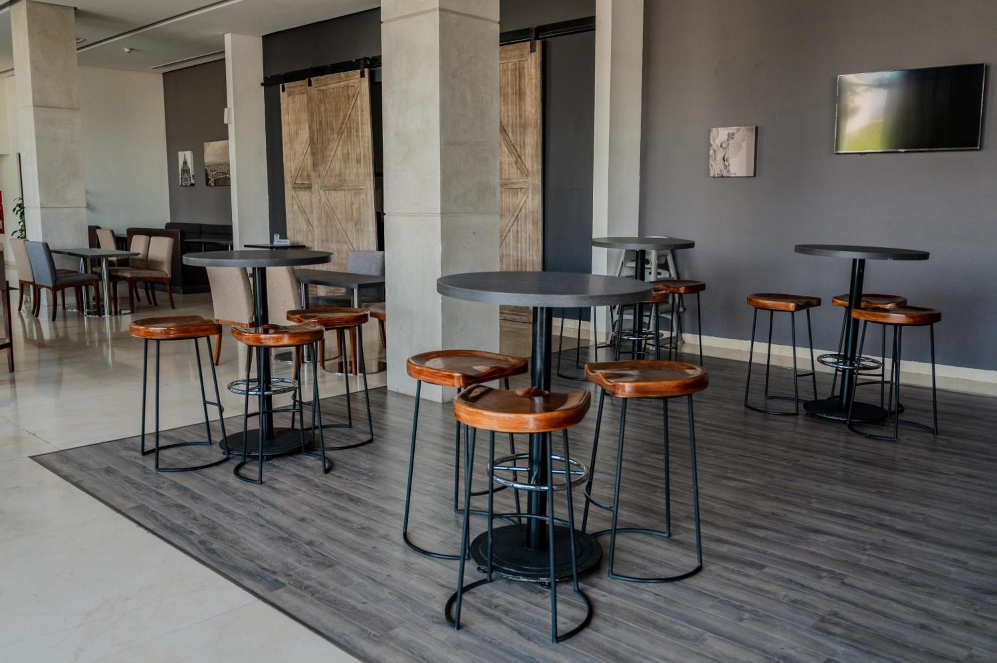 Hampton Inn By Hilton Celaya Celaya  Ngoại thất bức ảnh