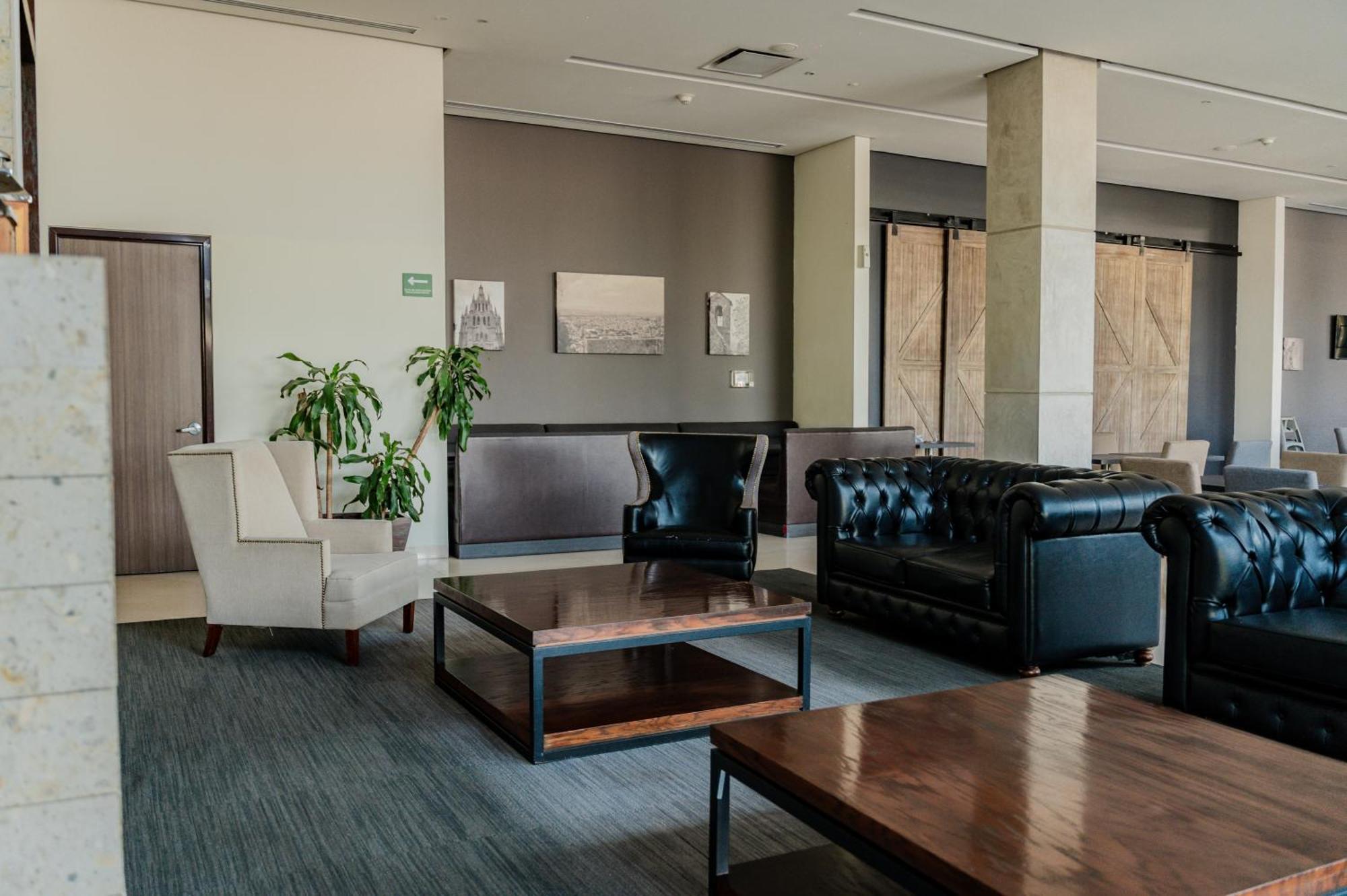Hampton Inn By Hilton Celaya Celaya  Ngoại thất bức ảnh